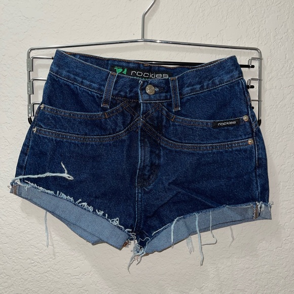 Vintage Rockies Shorts - Picture 2 of 8